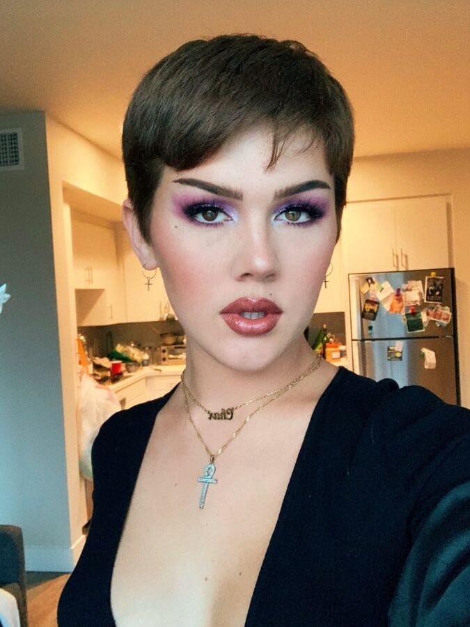 Cheveux court (Short Hair)