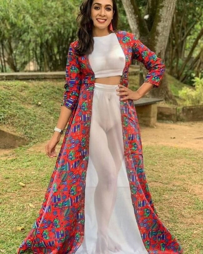 new sri lankan HOT