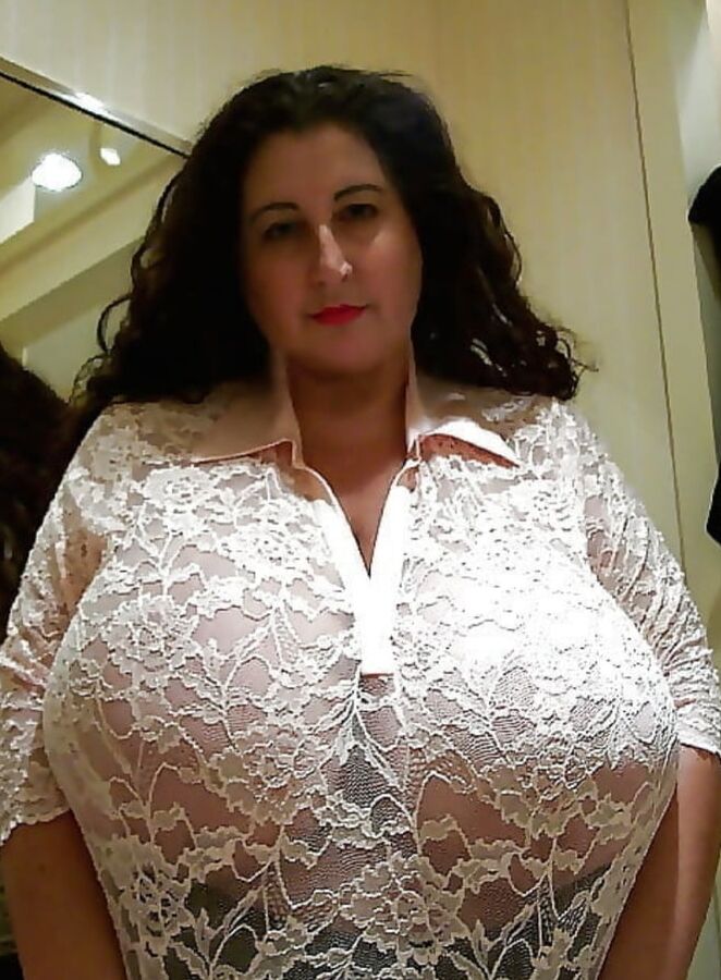 Big Tits Mature Mom who love young Cock