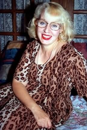 MILF crummy