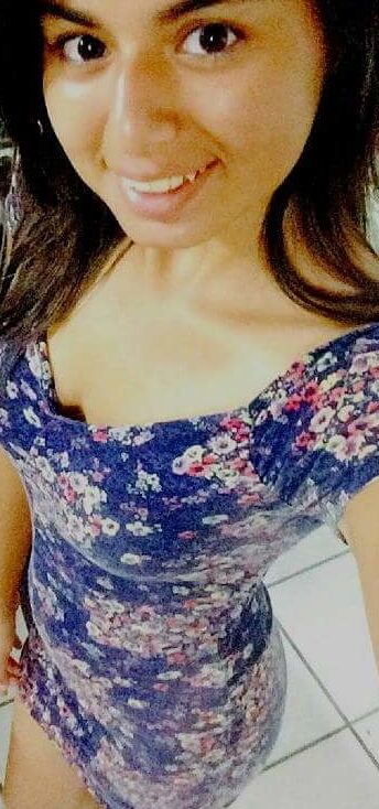 Jovencita ojos hermosos