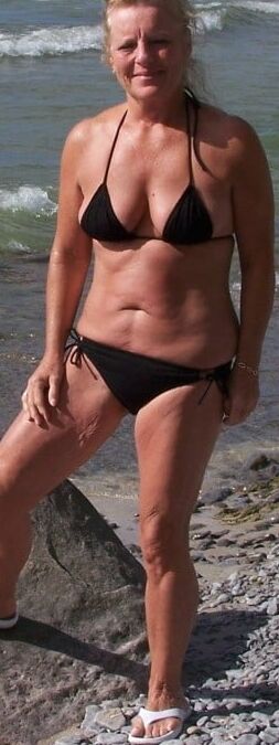 Black Bikini