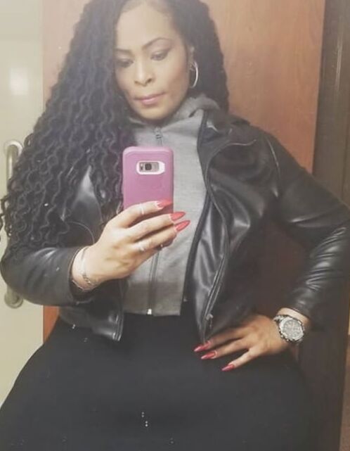 Huge thigh mega booty extra wide hip bbw real