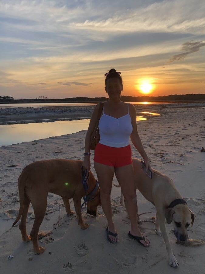 Leslie skimpy shorts see through shirt camel toes tease