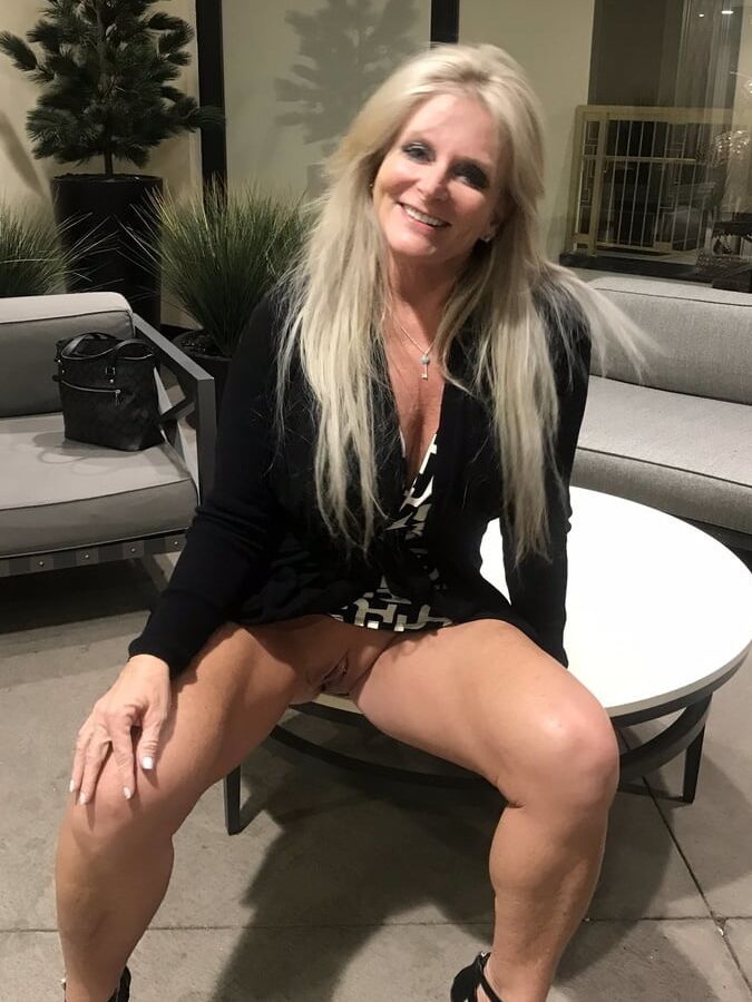 Hot Blonde