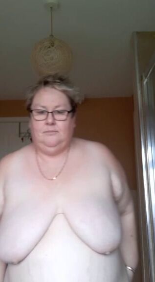 pof badoo and tinder sluts
