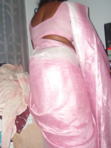 INDIAN AUNTS NUDE