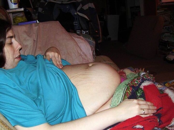 Alb. Posing Soft Pregnant