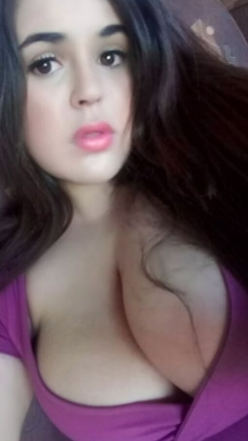 GLEYCE MILF WITH HUGE TITS