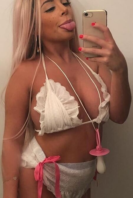 Milica Pukinovic GOLA (Komentarise je)