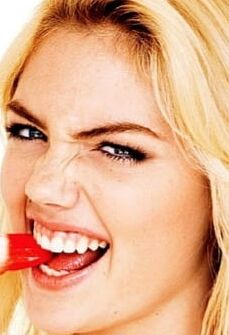 KATE UPTON