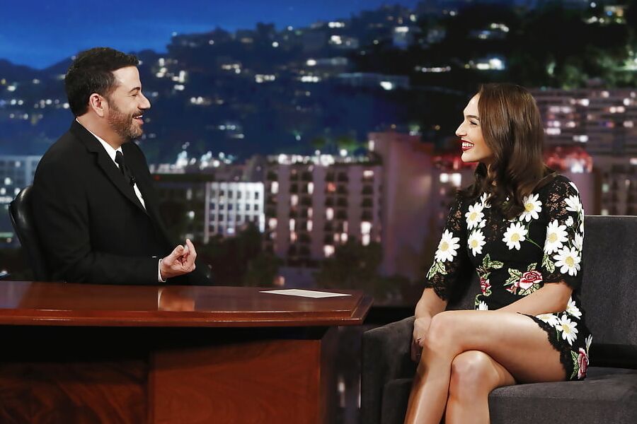 Gal Gadot hot pics