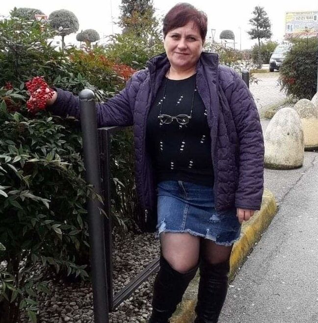 Romanian Milf