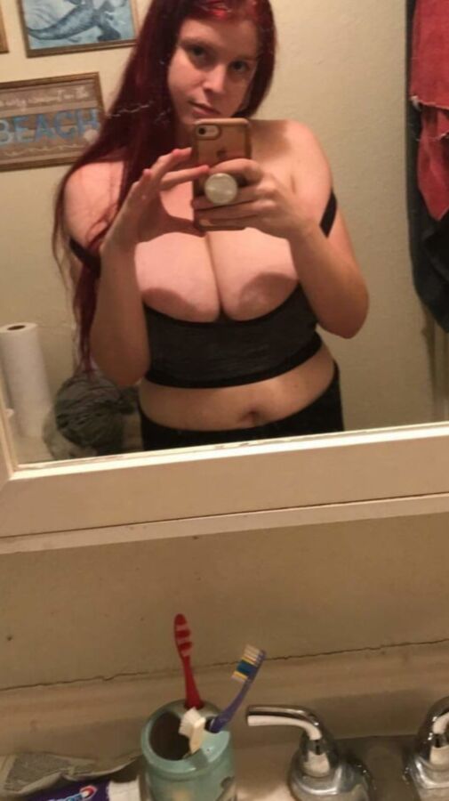 Taylor Allys BBW showing her huge tits