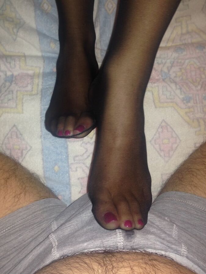 Stockings,pantyhose feet