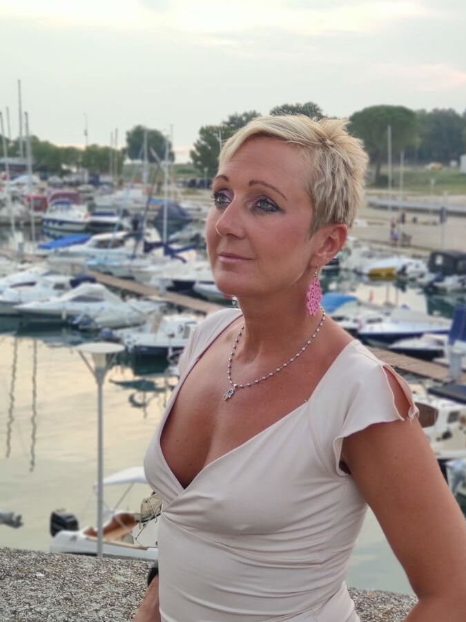 Kleine Lady im Urlaub geschnappt