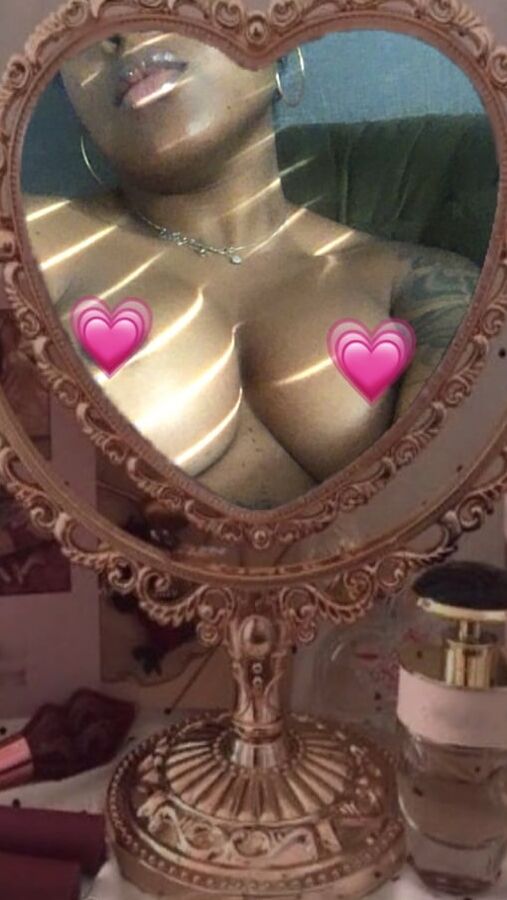 Selling Content