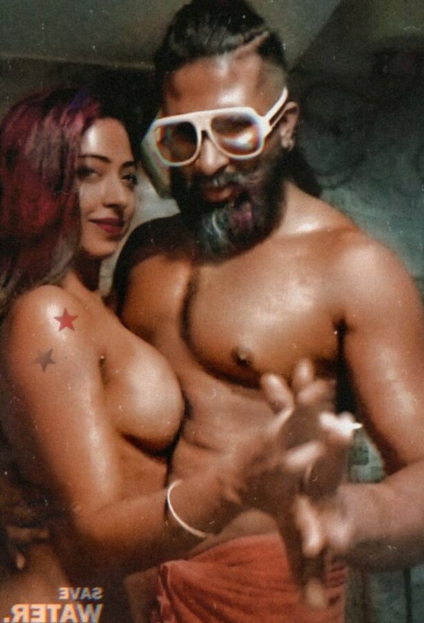 Xxx