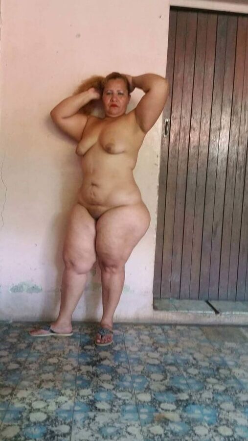 Mrs Mayra yo is a naughty cleaning lady part