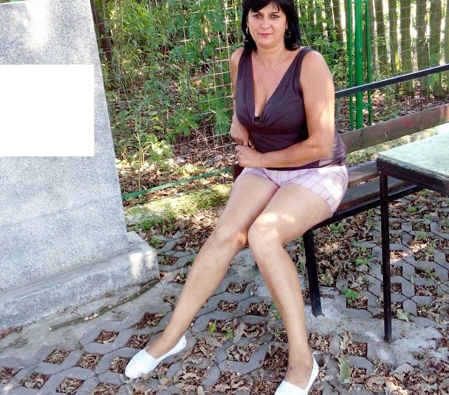 ROU ROMANIAN MILFS HORNY WALACHIAN MOM CUNT