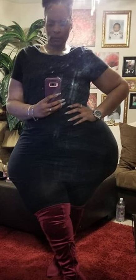 Huge thigh mega booty extra wide hip bbw real