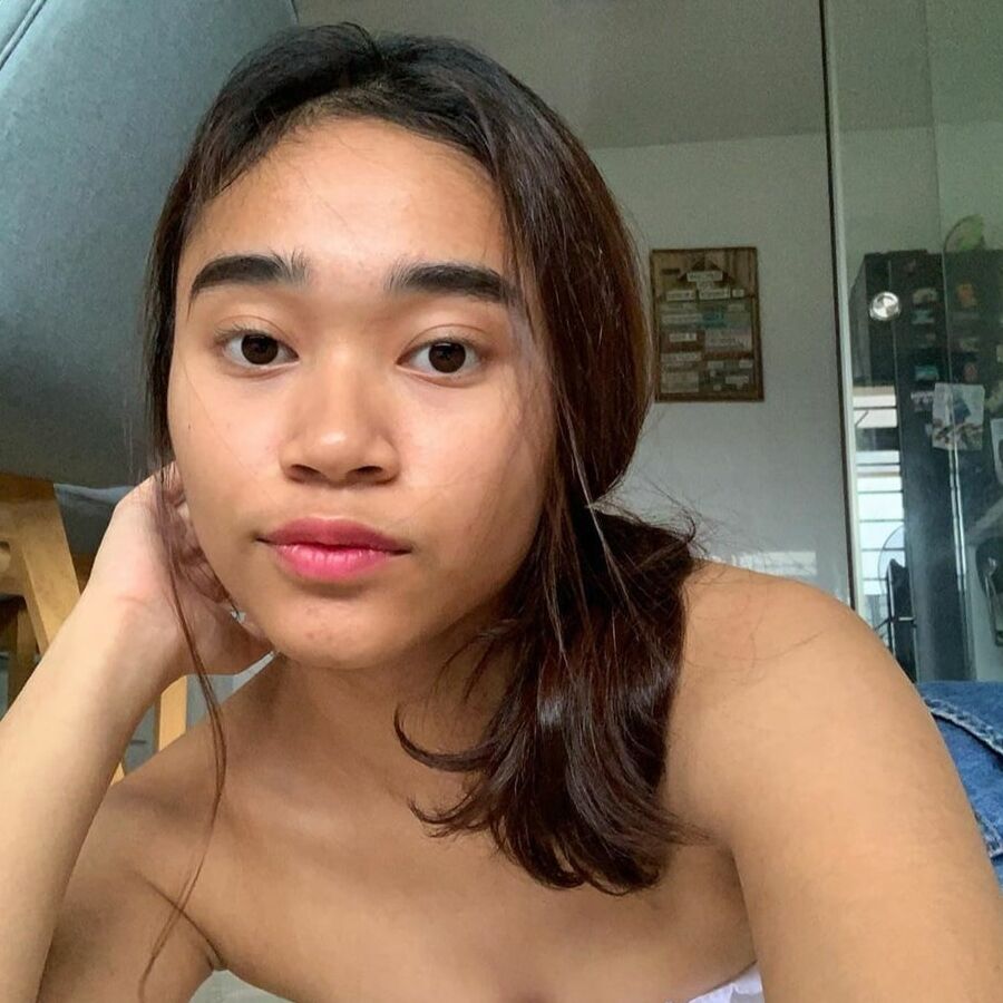 Who has her sextape or nudes pm