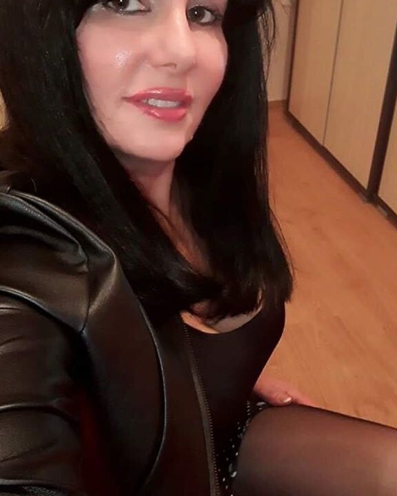Serbian Hot Milf