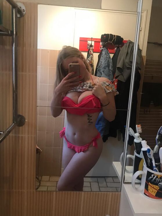 Blonde HotSlut