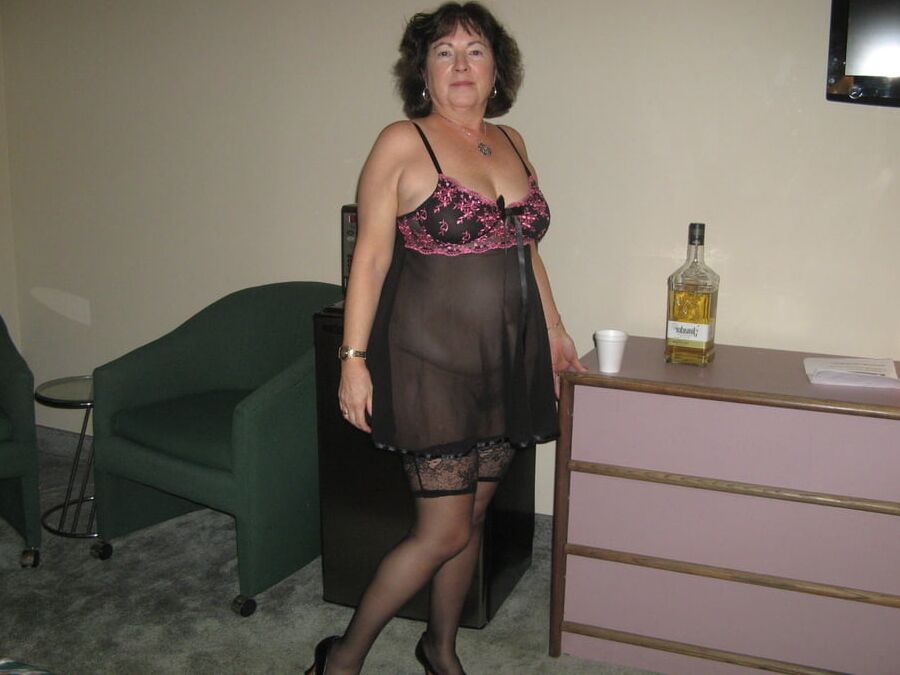 old hairy us wife