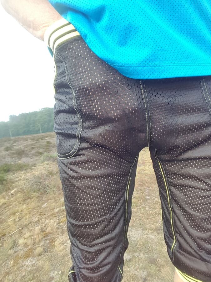 Black mesh hose