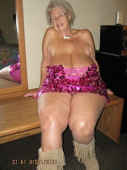 Bbw mix (Braless)