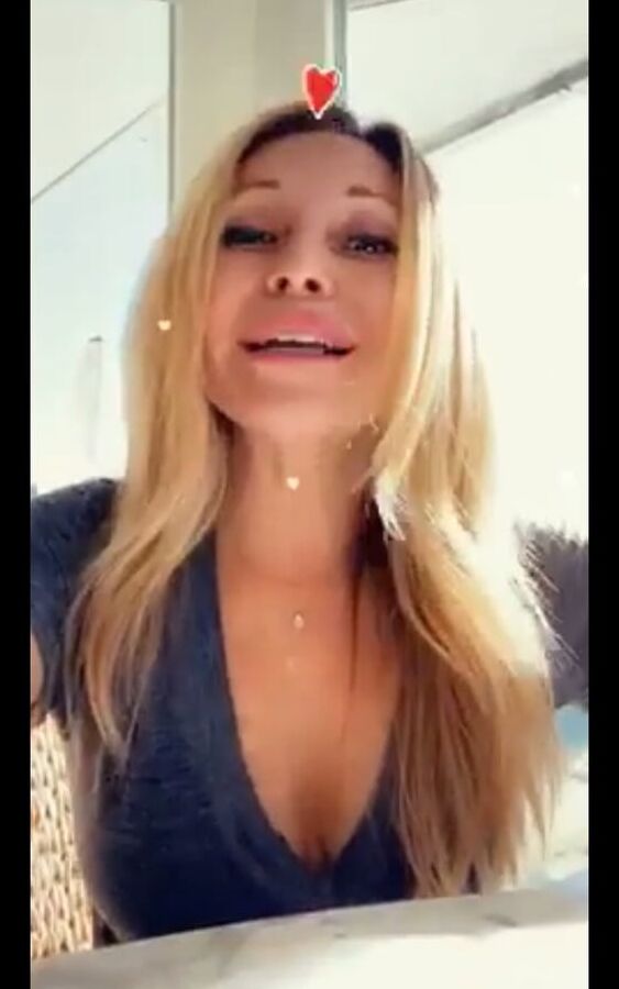 Eg Daily skinny blonde voice actress