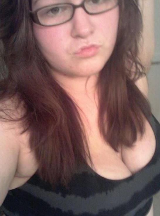 Bbw mix (Cleavage with glasses)