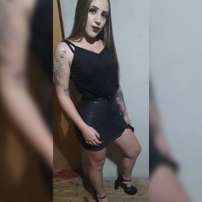 SAIAS E VESTIDINHOS SO RABUDA GOSTOSA