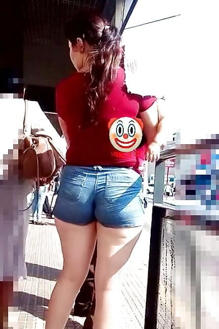 Culona en short