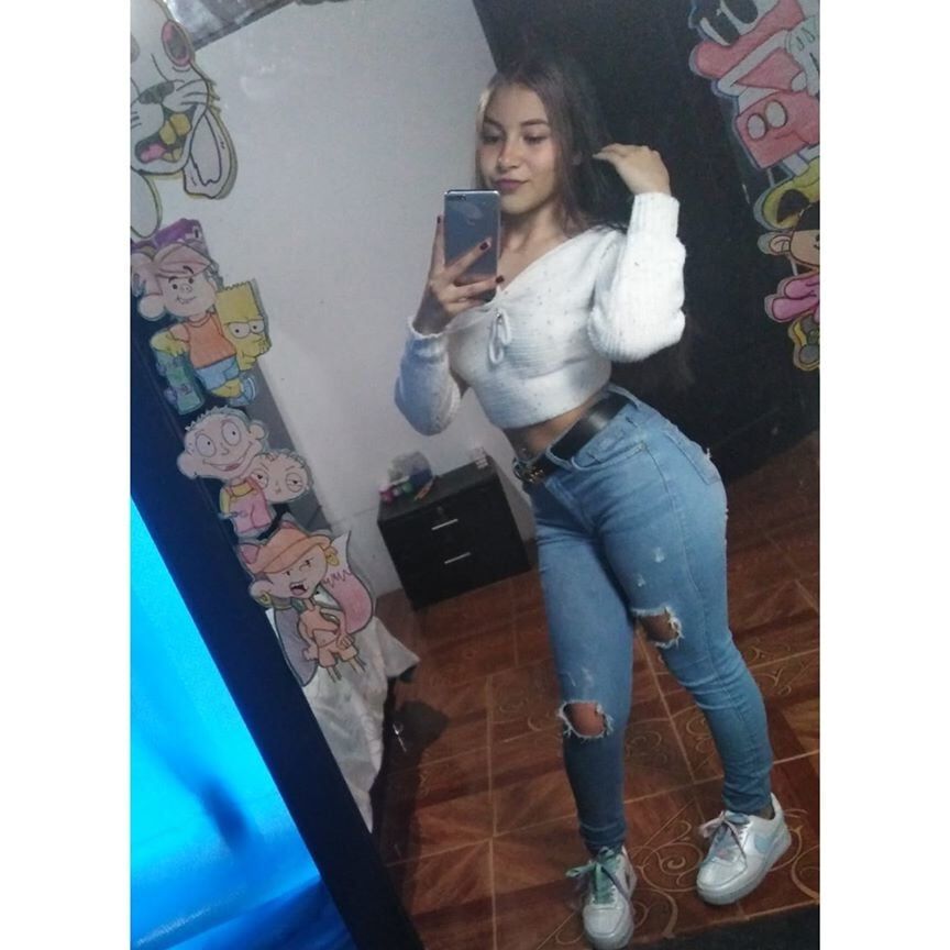 VALEN TINA