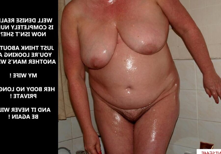 SHOCKING MICRO-BIKINI STRIPTEASE !