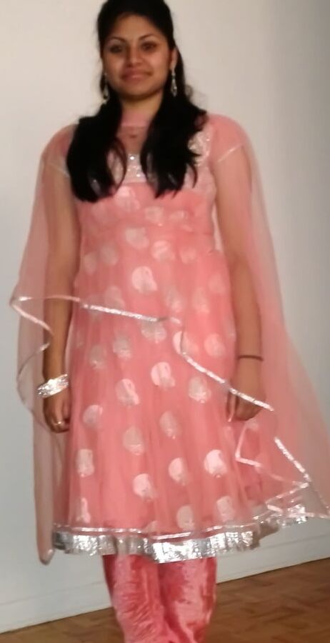 Desi mallu