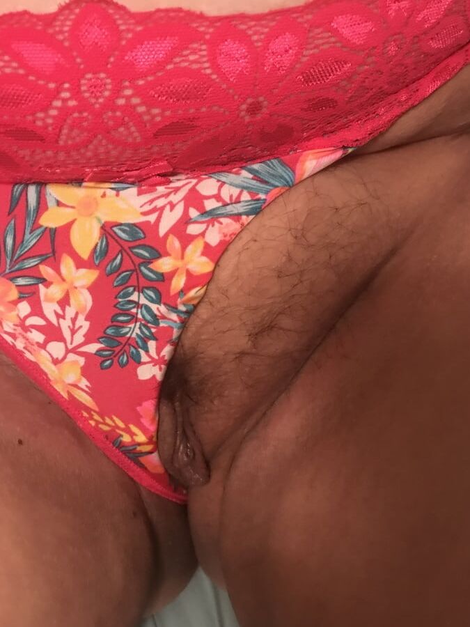 Sexy BBW Wife