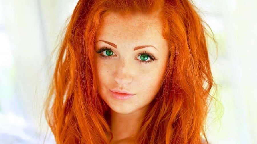 beautiful faces (white redhead)