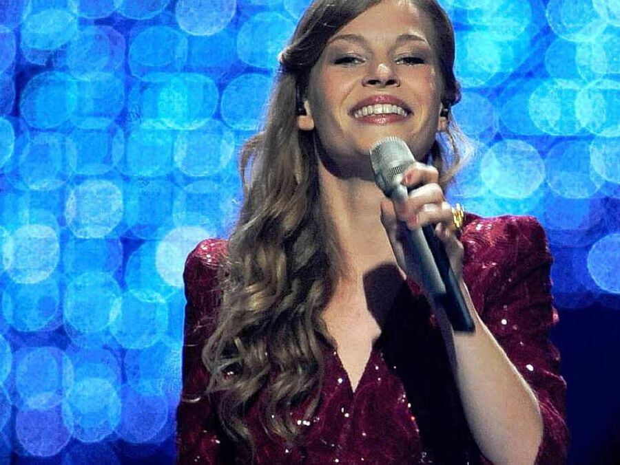 Anna Rossinelli (Eurovision Switzerland)