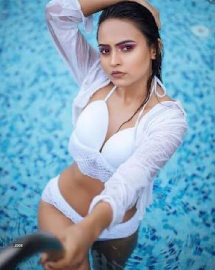 Indian sexy hot babes hot bitche