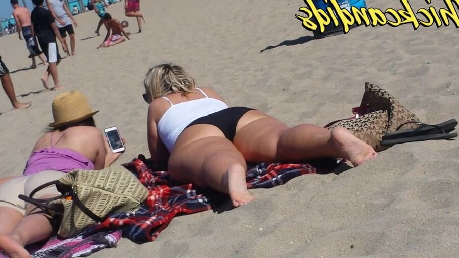 Russian PAWG with Fat Ass Thighs and hips part