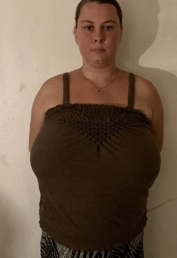 Huge Tit Huge Areola MILF