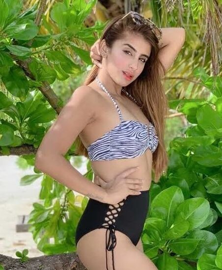 Indian sexy hot babes hot bitche