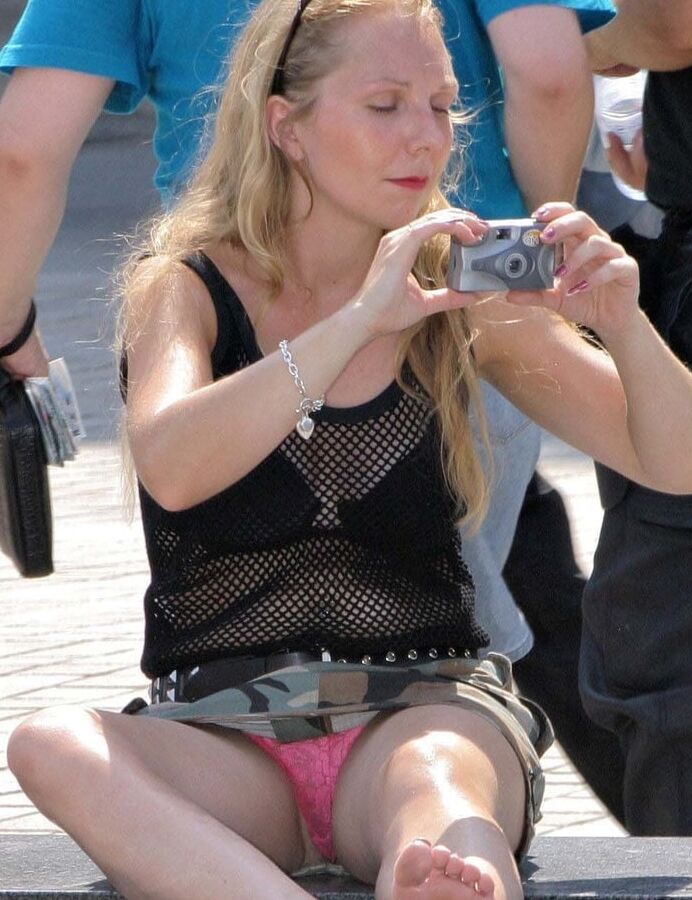 Pantyhose Crotch Shots