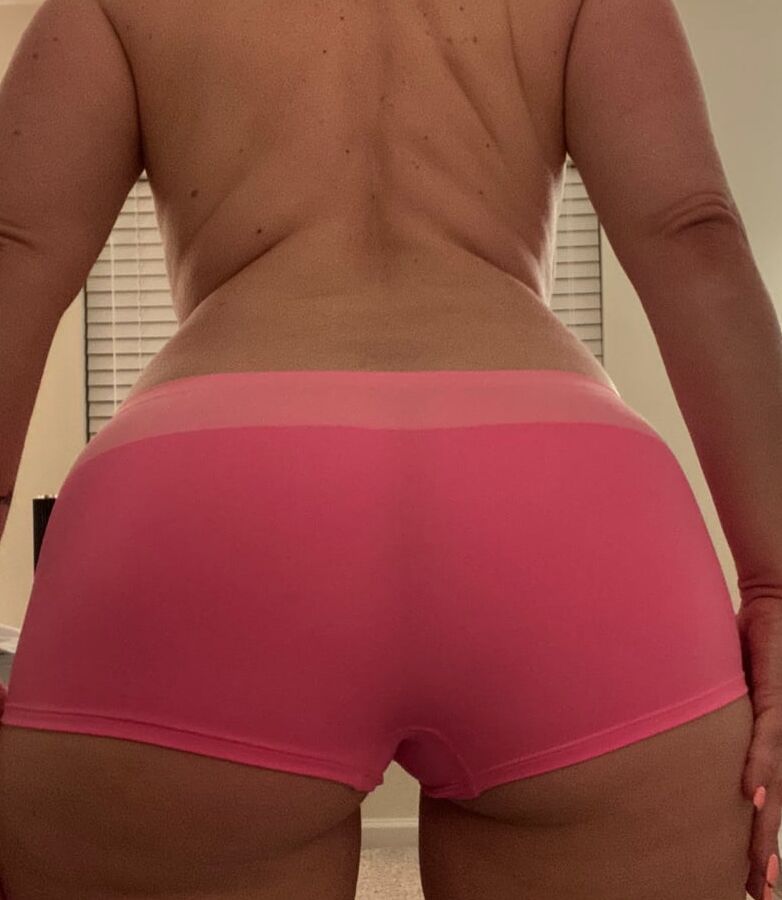 Yrs MILF Danni