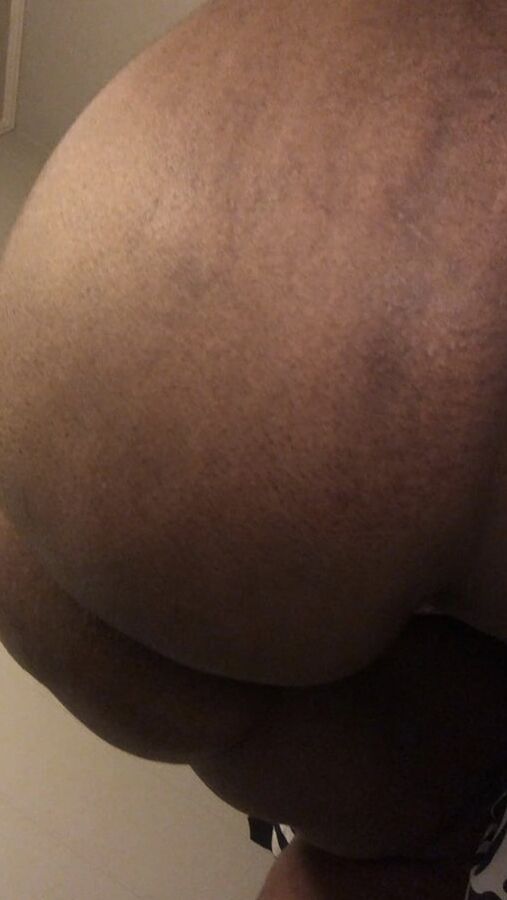A black freak on lockdown