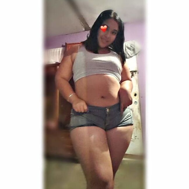 Rosa isela nalgona