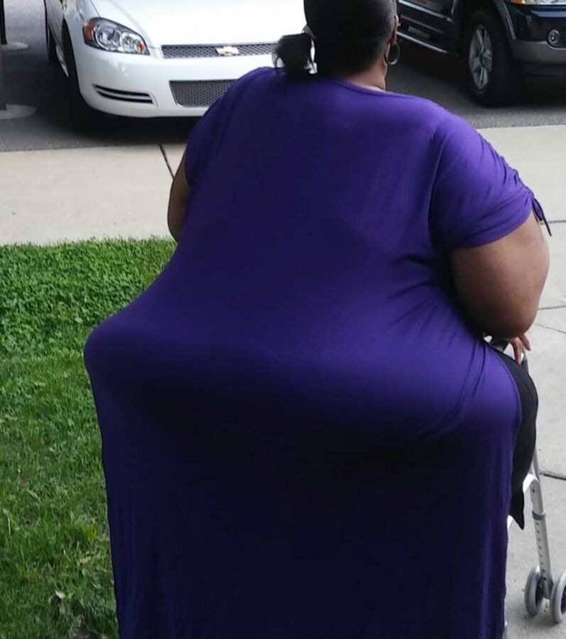 Huge Black Mama